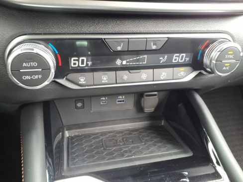 Certified 2025 Nissan Altima 2.5 SR w/ SR Premium Package image 9