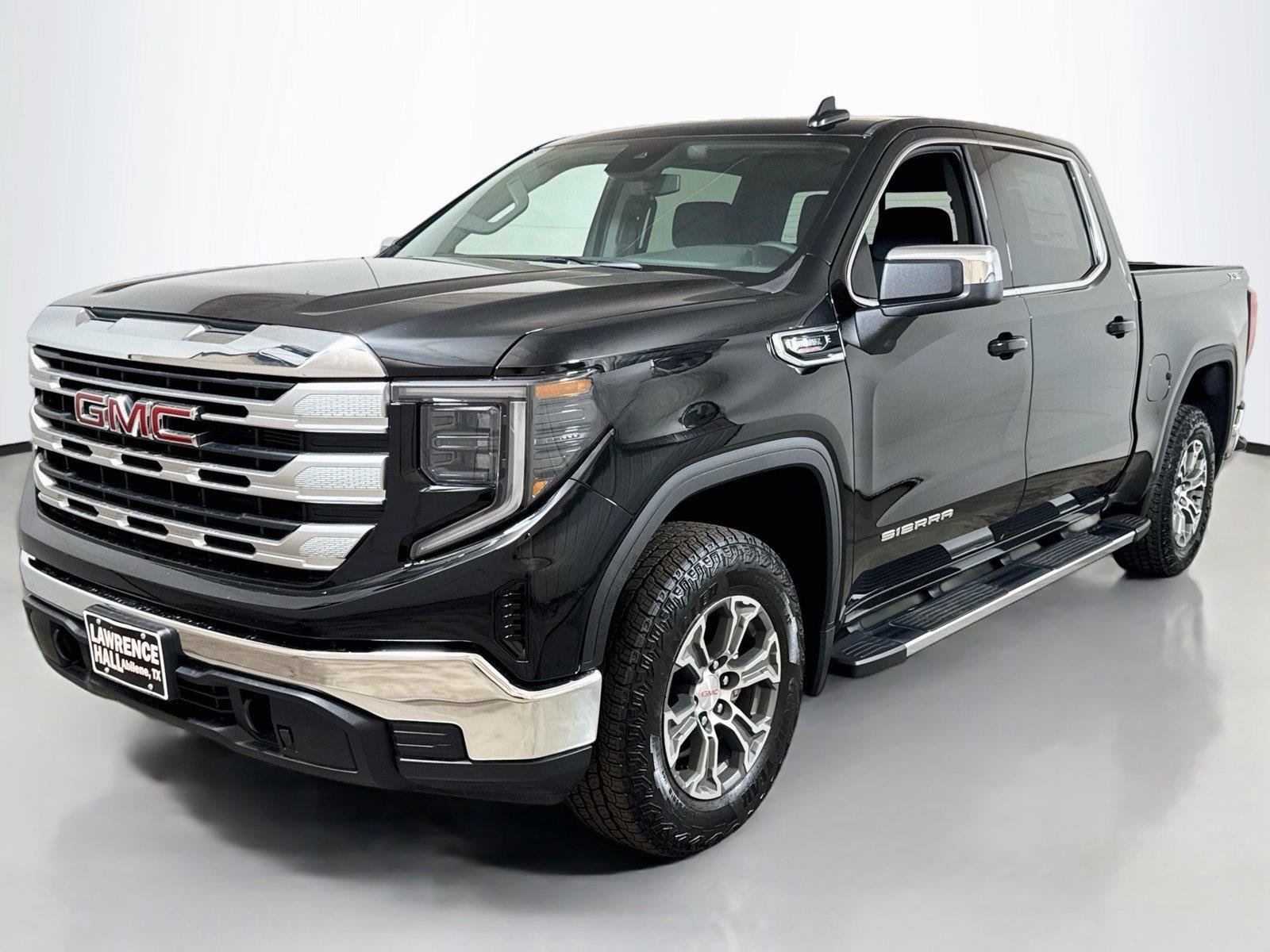 New 2026 GMC Sierra 1500 SLE AWD/4WD image 1