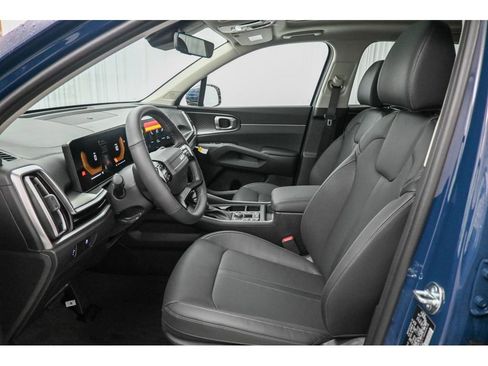 New 2026 Kia Sorento S image 17