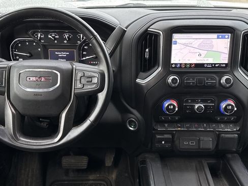 Used 2023 GMC Sierra 2500 AT4 w/ AT4 Preferred Package AWD/4WD image 4