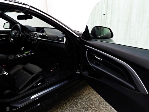 Used 2018 BMW 430i Convertible RWD image 18