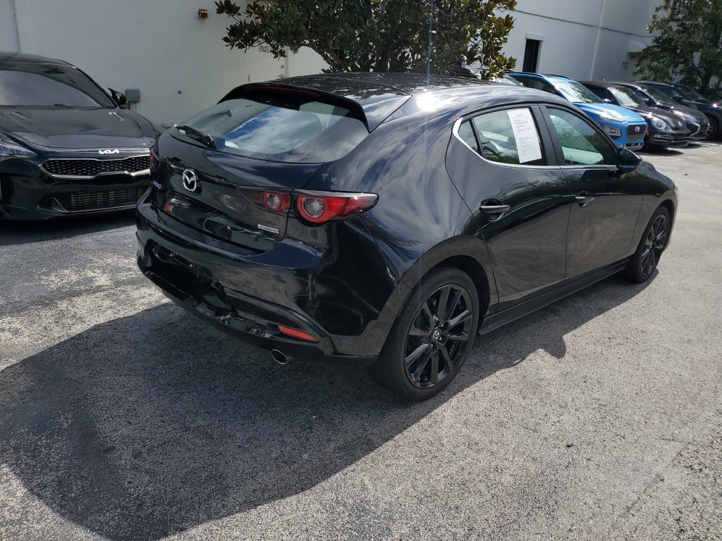 Used 2024 MAZDA MAZDA3 s FWD image 5