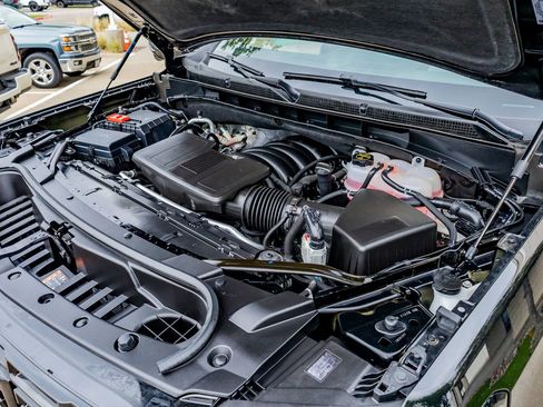 Used 2025 GMC Yukon Denali Ultimate image 43