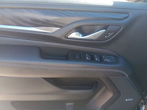 Used 2023 GMC Yukon Denali image 29