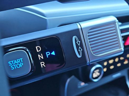 New 2026 Hyundai Ioniq 9 SEL w/ Tow & Go Package image 21