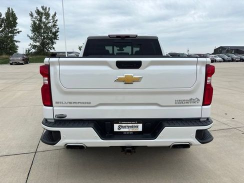 Used 2021 Chevrolet Silverado 1500 High Country w/ Technology Package AWD/4WD image 44