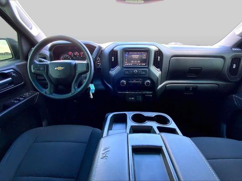 Certified 2021 Chevrolet Silverado 1500 Custom RWD image 15