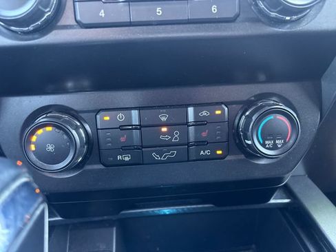 Used 2019 Ford F150 XLT w/ Equipment Group 302A Luxury AWD/4WD image 23