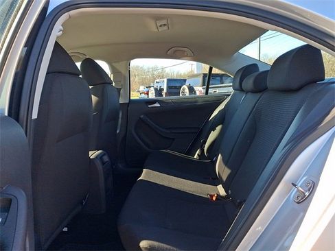 Used 2015 Volkswagen Jetta S w/ Welcome Package image 11