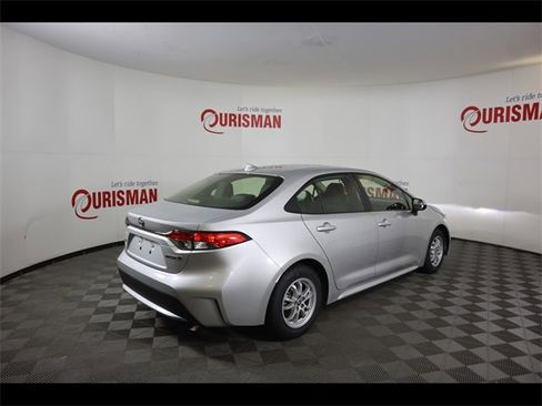 Used 2022 Toyota Corolla LE image 10