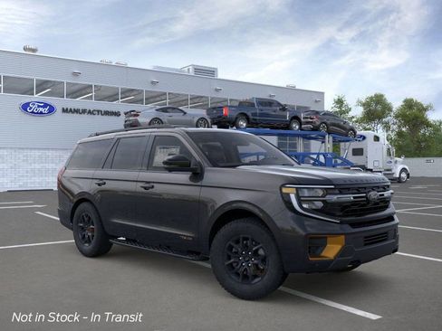 New 2026 Ford Expedition Tremor image 7
