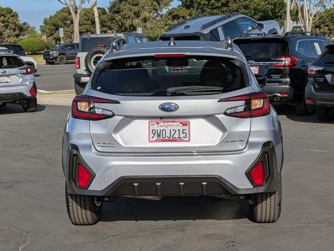 Certified 2025 Subaru Crosstrek 2.0i Premium image 9