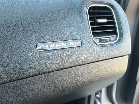 Used 2015 Dodge Charger SXT w/ Plus Group image 83