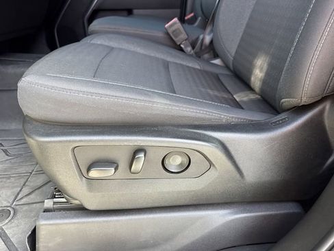 Certified 2025 Chevrolet Silverado 2500 LT w/ Z71 Chrome Sport Edition image 36