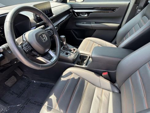 Used 2024 Honda CR-V Sport Touring image 4