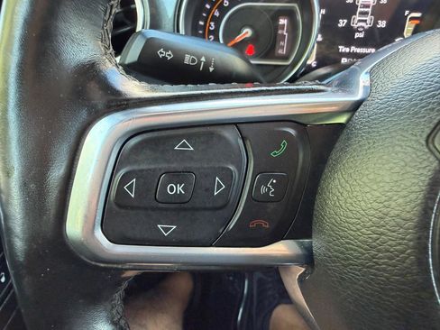 Used 2021 Jeep Wrangler Unlimited Sahara image 29