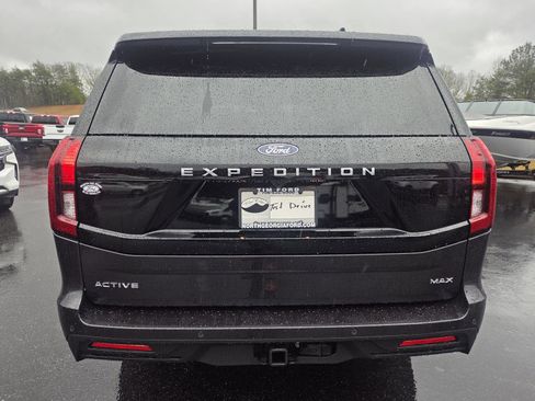 New 2026 Ford Expedition Max Active image 9