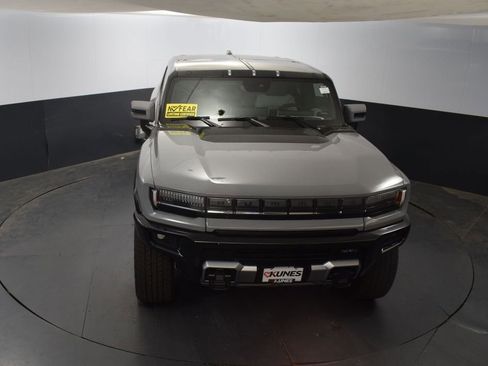 New 2025 GMC Hummer EV 2X image 43