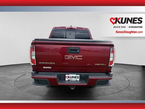 Used 2018 GMC Canyon Denali AWD/4WD image 10