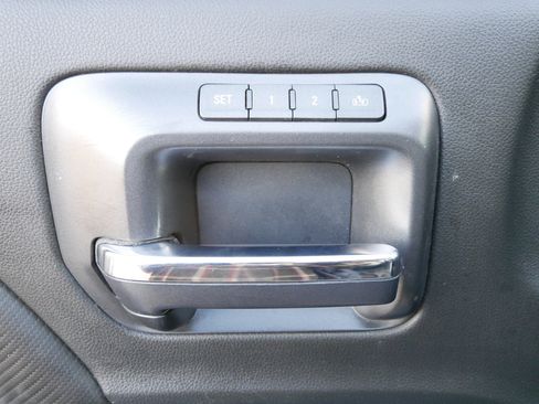 Used 2018 GMC Sierra 1500 SLT image 13