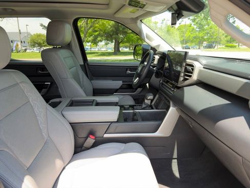 Used 2022 Toyota Tundra Limited RWD image 29