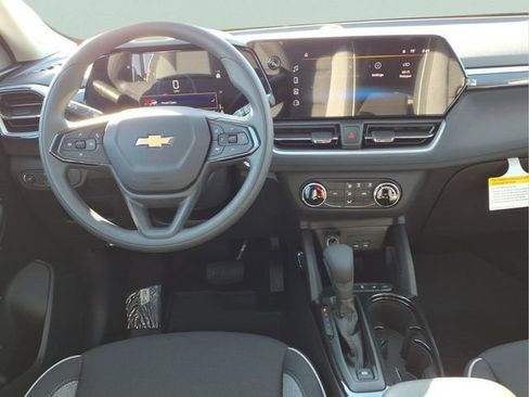 New 2026 Chevrolet TrailBlazer LS w/ LS Convenience Package AWD/4WD image 18