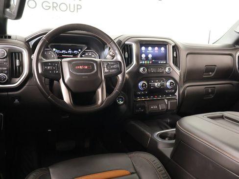 Used 2020 GMC Sierra 1500 AT4 w/ AT4 Premium Package AWD/4WD image 2
