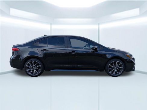 Used 2022 Toyota Corolla SE image 19