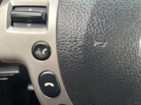 Used 2015 Nissan Rogue S w/ Convenience Package AWD/4WD image 11