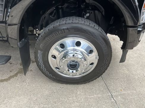 Used 2025 Ford F450 Platinum w/ Platinum Plus Package image 21