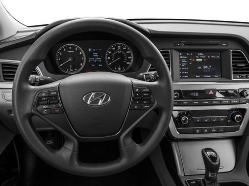 Used 2017 Hyundai Sonata SE image 10