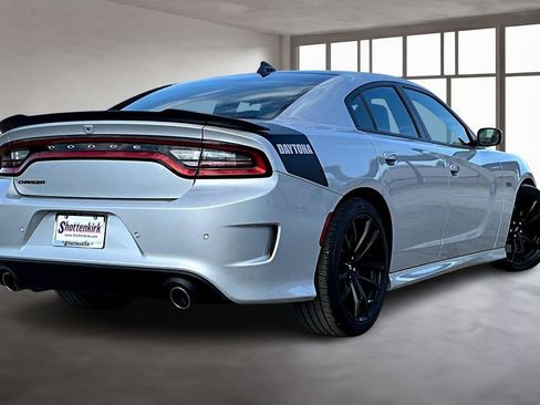 Used 2022 Dodge Charger Scat Pack w/ Daytona Edition Group image 6