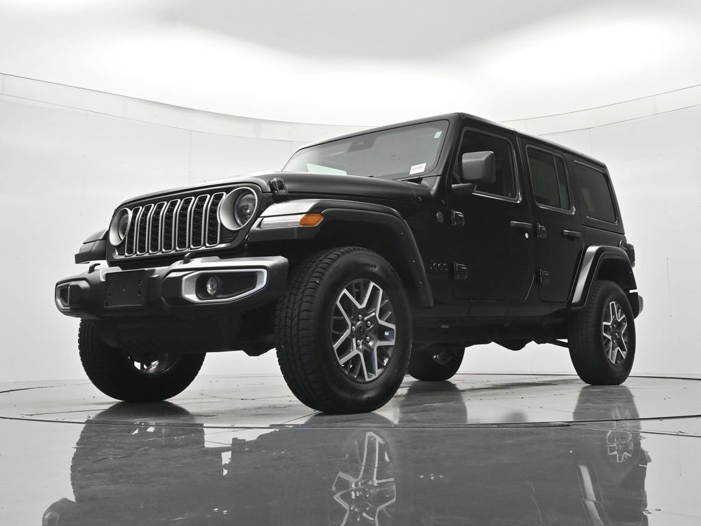 Used 2025 Jeep Wrangler Unlimited Sahara AWD/4WD image 36