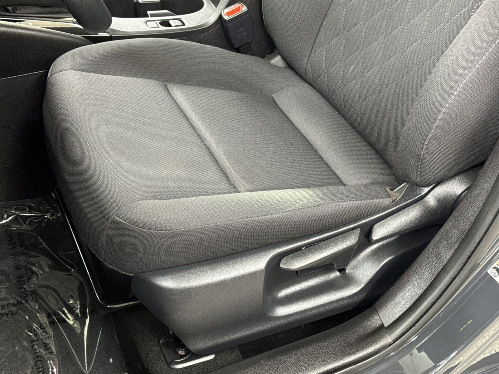 Used 2026 Toyota Corolla LE FWD image 26