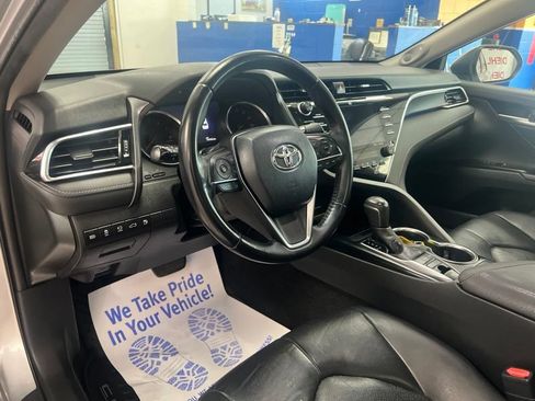 Used 2018 Toyota Camry XSE w/ Audio Package FWD image 19