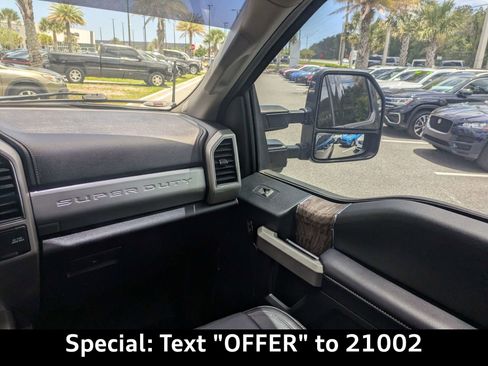 Used 2019 Ford F250 Lariat w/ Lariat Ultimate Package AWD/4WD image 36