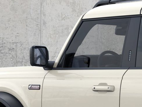 New 2026 Ford Bronco Outer Banks w/ Sasquatch Package AWD/4WD image 22