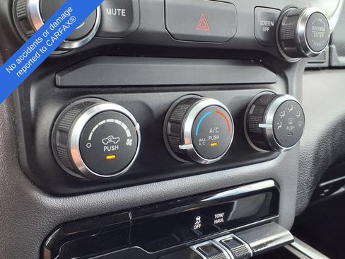 Used 2020 RAM 1500 Big Horn AWD/4WD image 30