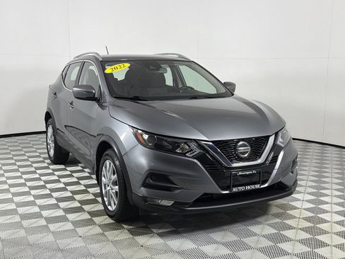 Used 2022 Nissan Rogue Sport SV AWD/4WD image 3