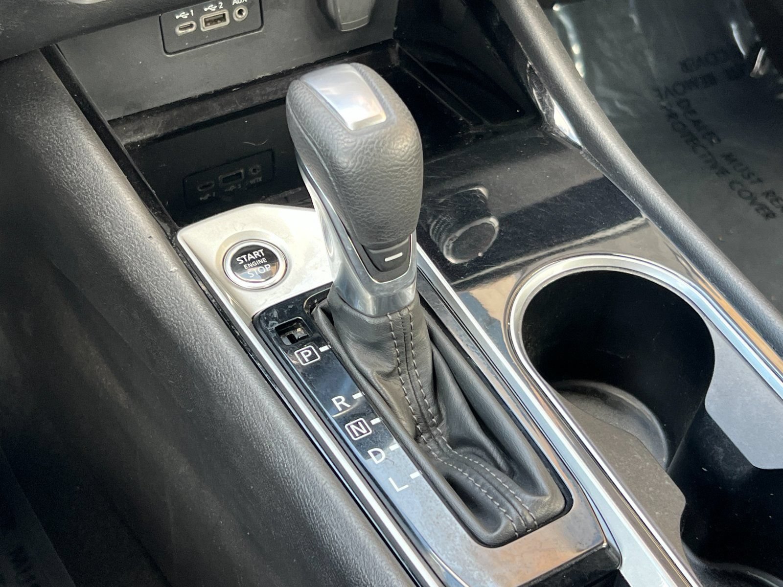 Used 2024 Nissan Altima 2.5 SV FWD image 19