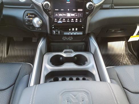 New 2027 RAM 1500 Laramie w/ Night Edition AWD/4WD image 24