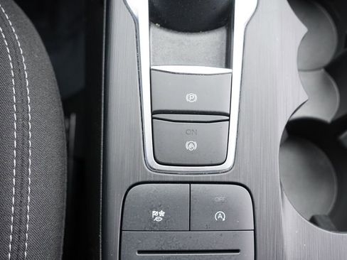 Certified 2025 Ford Escape Active image 25