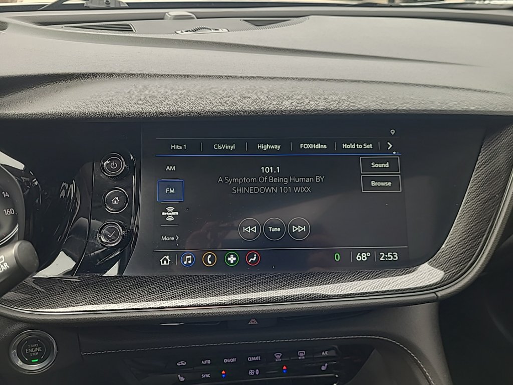 Used 2023 Buick Envision Essence w/ Sport Touring Package AWD/4WD image 21
