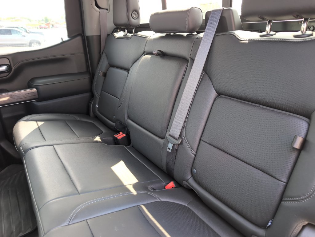 Used 2021 Chevrolet Silverado 1500 LTZ w/ LTZ Premium Package AWD/4WD image 12
