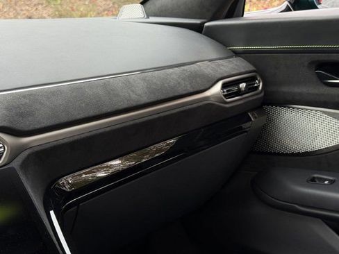 New 2025 Aston Martin V8 Vantage Coupe image 25