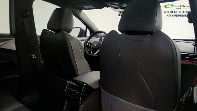 Used 2024 Volkswagen ID.4 S RWD image 41