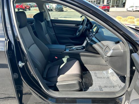 Used 2018 Honda Accord Hybrid image 29