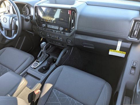 New 2026 Nissan Frontier SV w/ Tow Package image 28