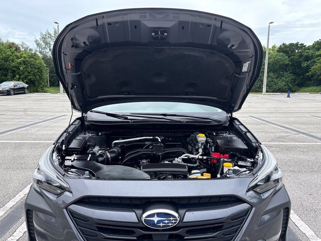 Used 2025 Subaru Outback Touring AWD/4WD image 11