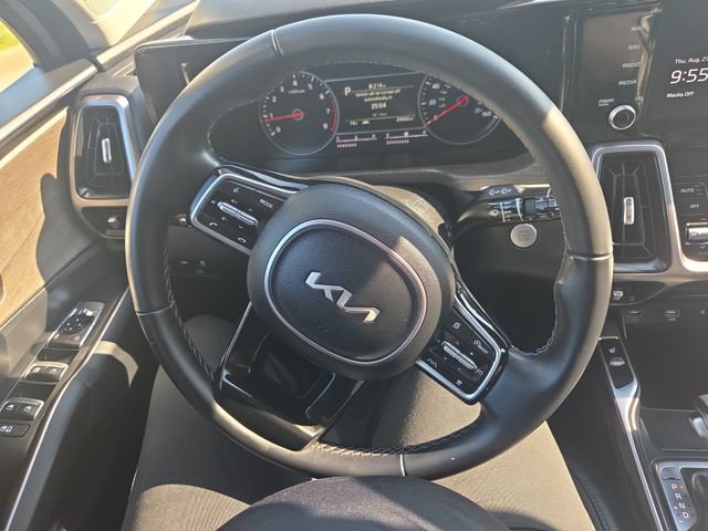 Certified 2023 Kia Sorento EX FWD image 20